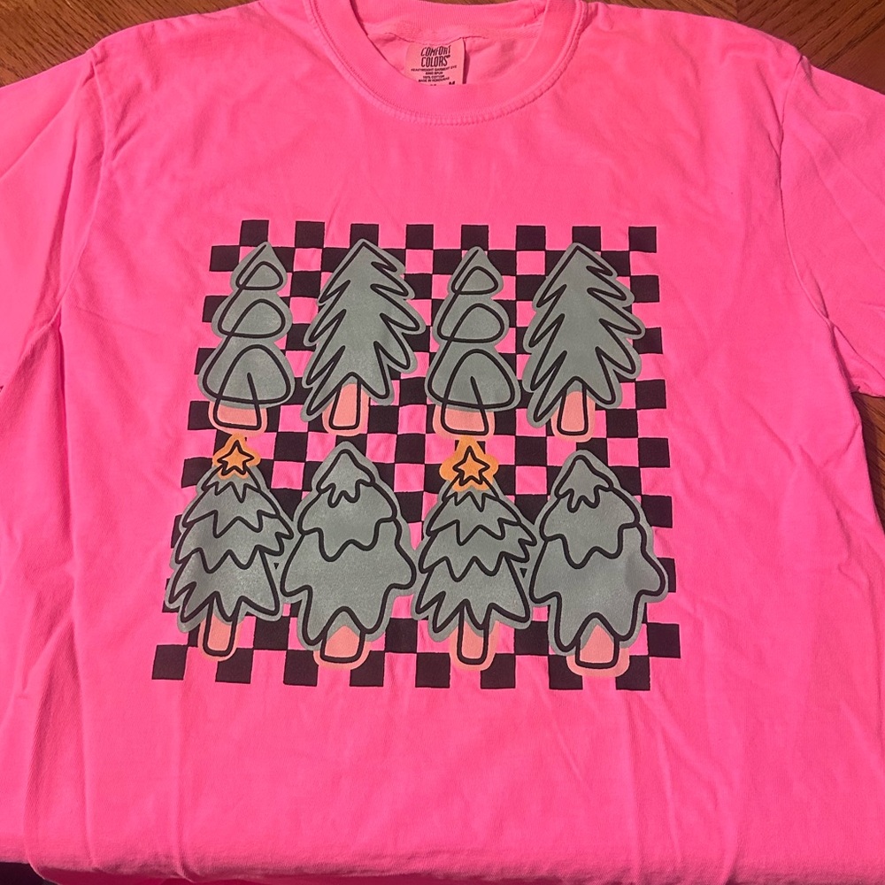 New size medium Comfort Colors Pink Tee with Christmas Tree Design